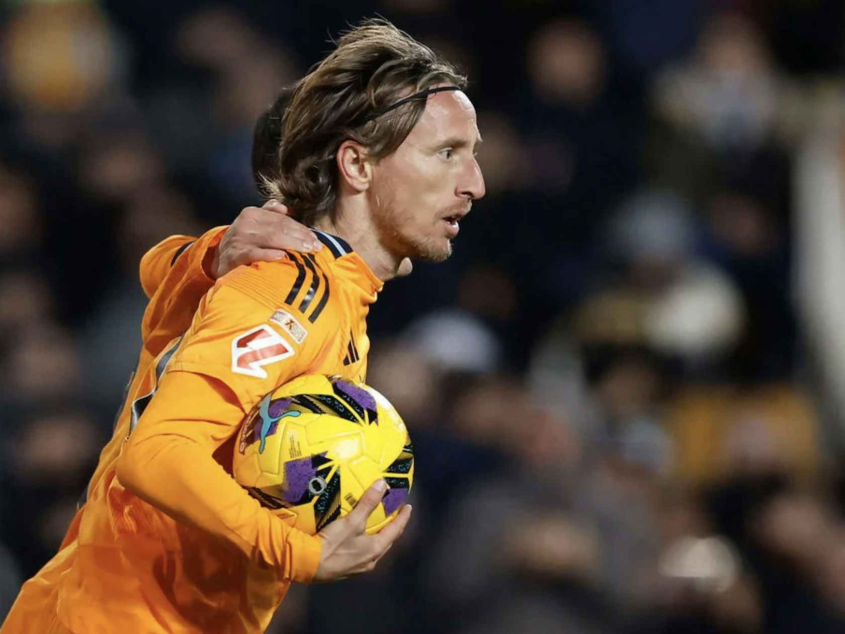 小孔塞桑：我和C罗聊过，他说我在伟大的俱乐部效力