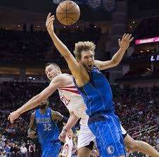 迈阿密马林鱼队由于上座率极低，2025 年季中宣布启动新一轮“薪资裁减”