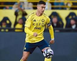 米兰0-1费耶诺德 欧冠淘汰赛附加赛首回合告负