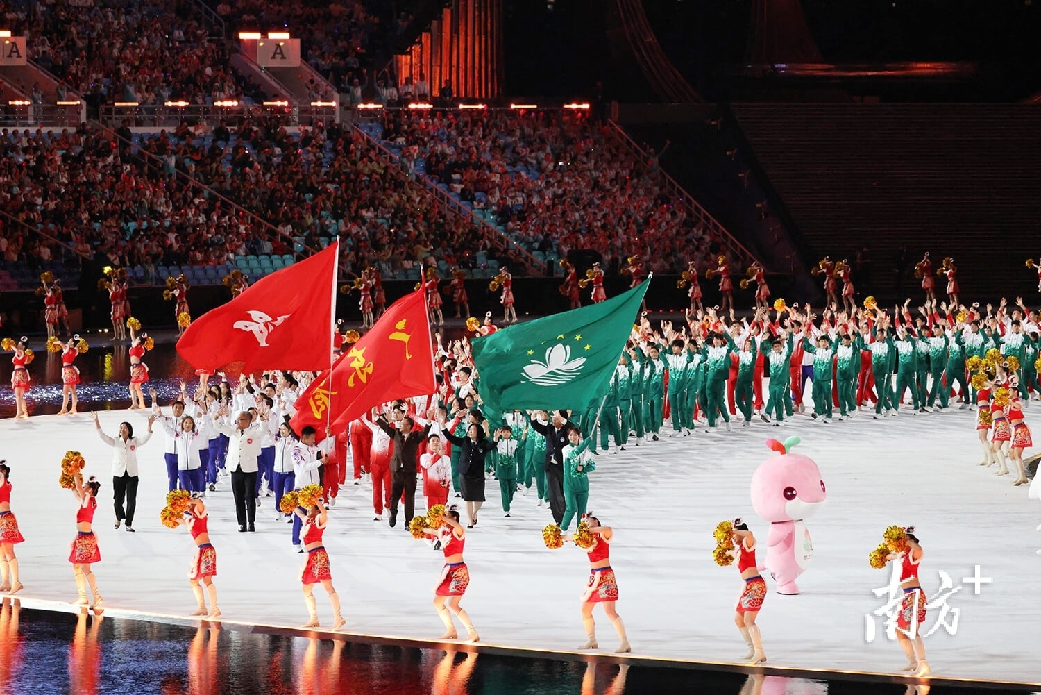 《怪物猎人：崛起》全新资料片“崛起”全球销量现已突破三百万大